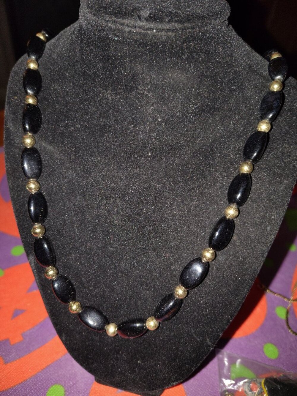 Ladies necklace As shown in the pics